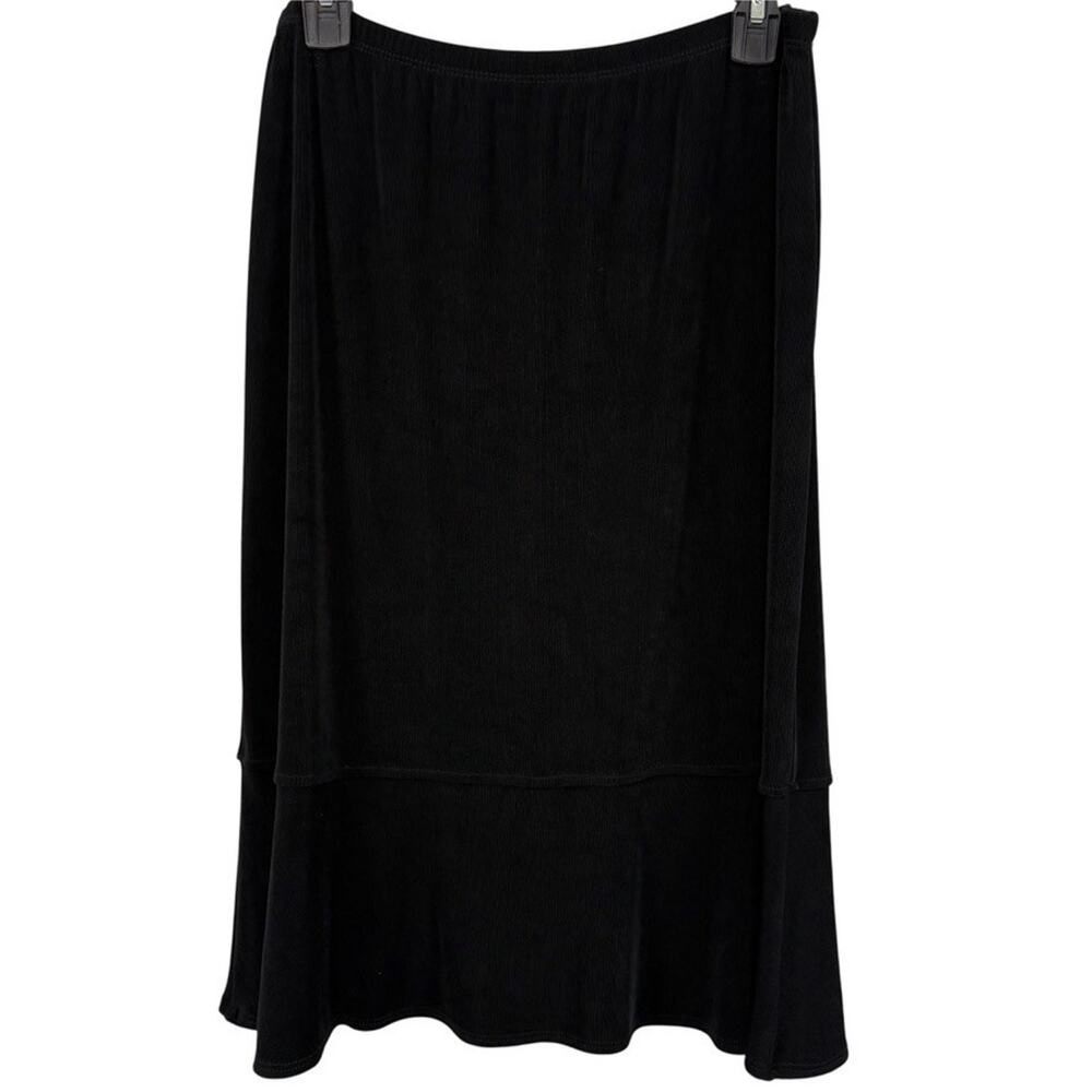 Chicos Travelers Black Knee Length Pull On Flare Skirt Slinky Knit USA sz 2 / L